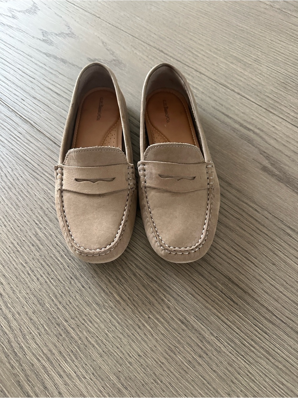 G.H. Bass & Co. Suede Penny Driving Loafers Tan Taupe Women’s 8M